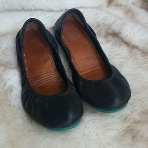 Black Tieks